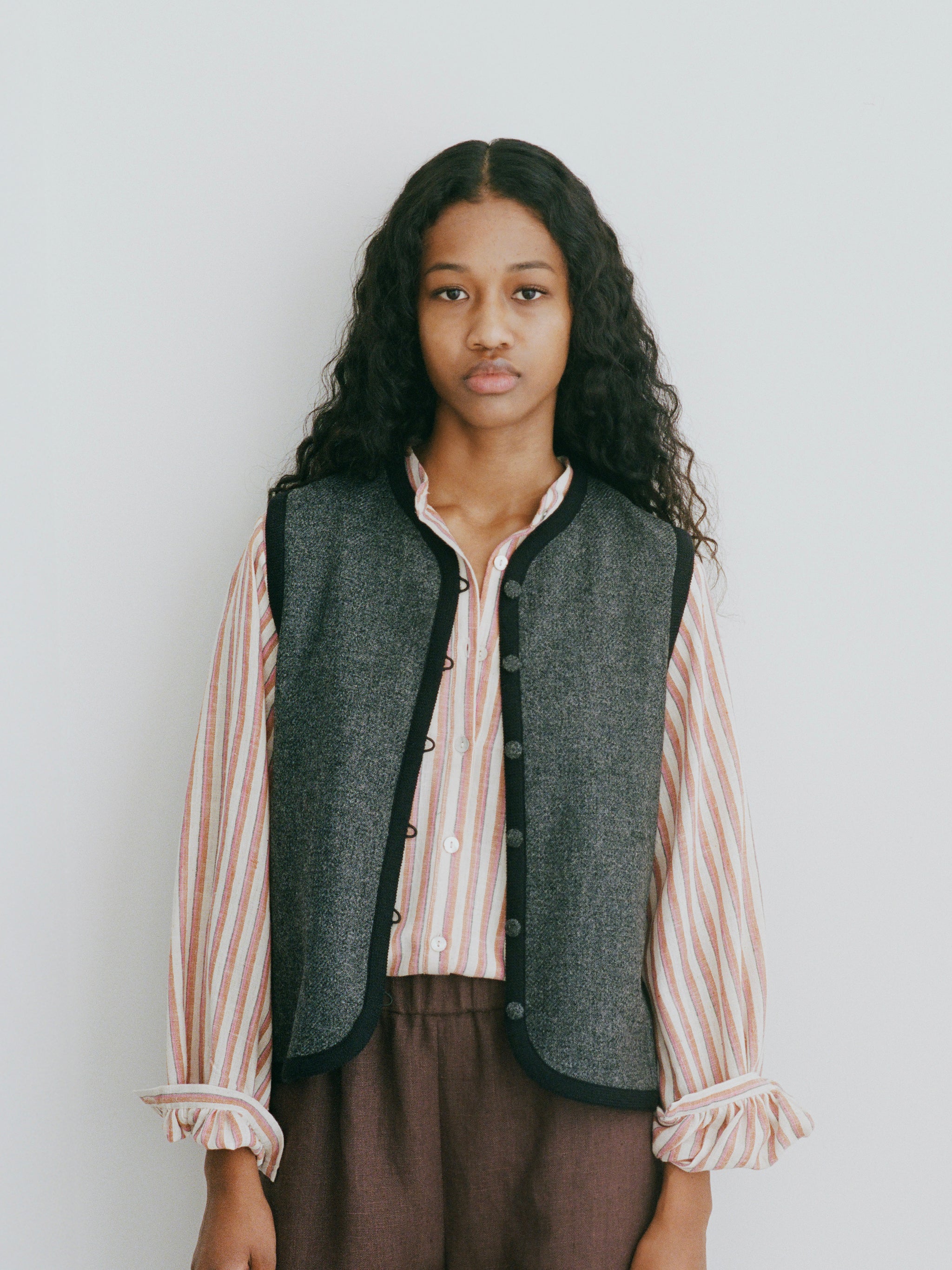 希少 SEEALL 24ss POCKET GILET ポケットジレ ベスト SEEALL】ポケットジレ ホワイト | 日本製 | /F/STORE – ファッション